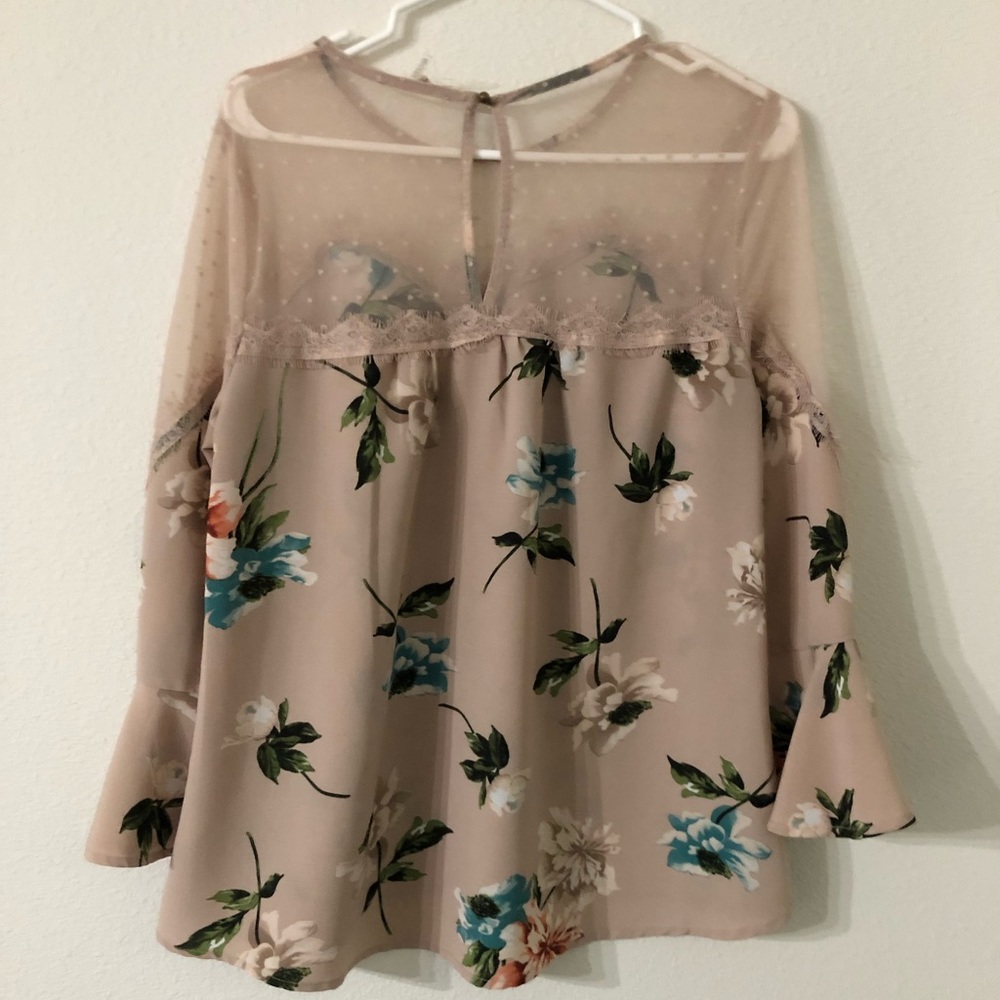 Flower blouse - Picture 2 of 2